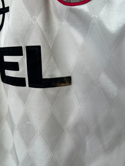 (L) Bayern Munich 1996-98 Away Shirt
