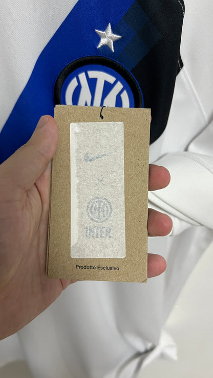 Inter Milan 2023-24 Away Shirt Lautaro #10 (L) (Brand New)