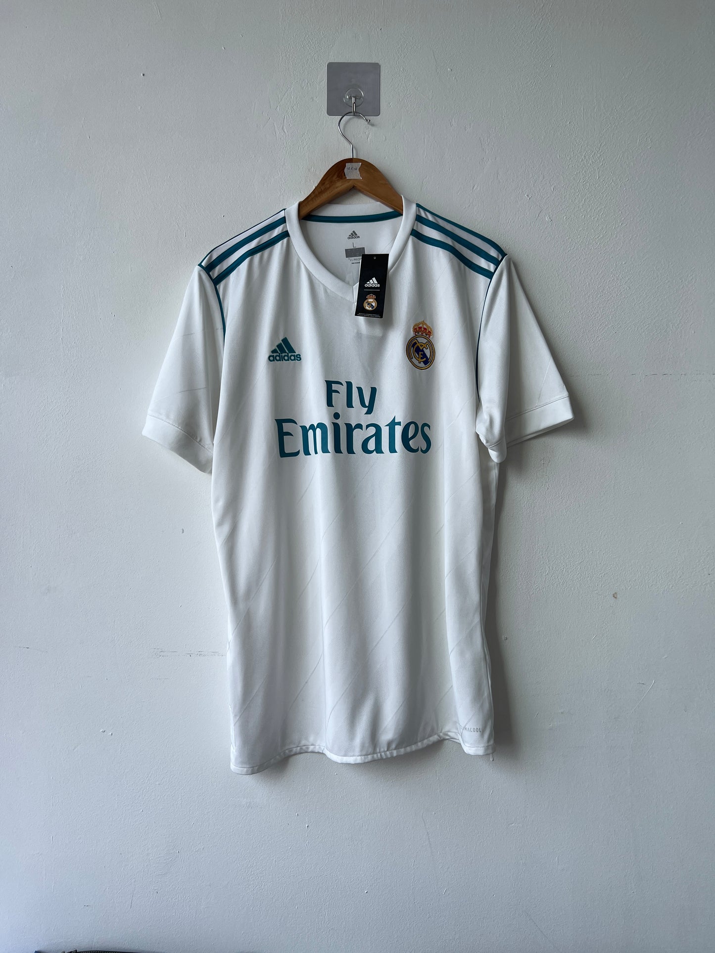(L) Real Madrid 2017-18 Home Shirt Casemiro #14 (NEW)