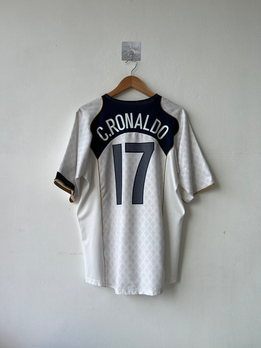 (L) Portugal 2004-06 Away Shirt C. Ronaldo #17