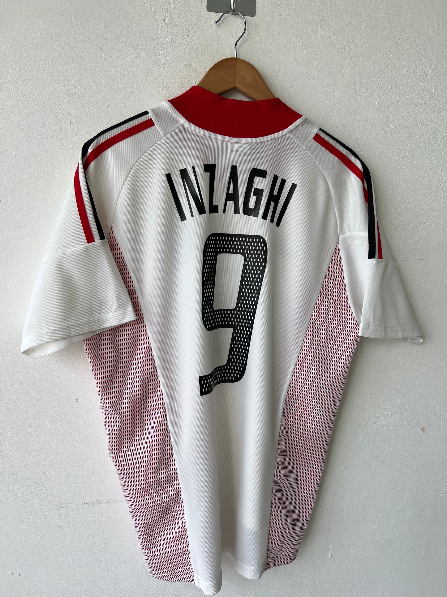 (M fits L) AC Milan 2002-03 Away Shirt Inzaghi #9