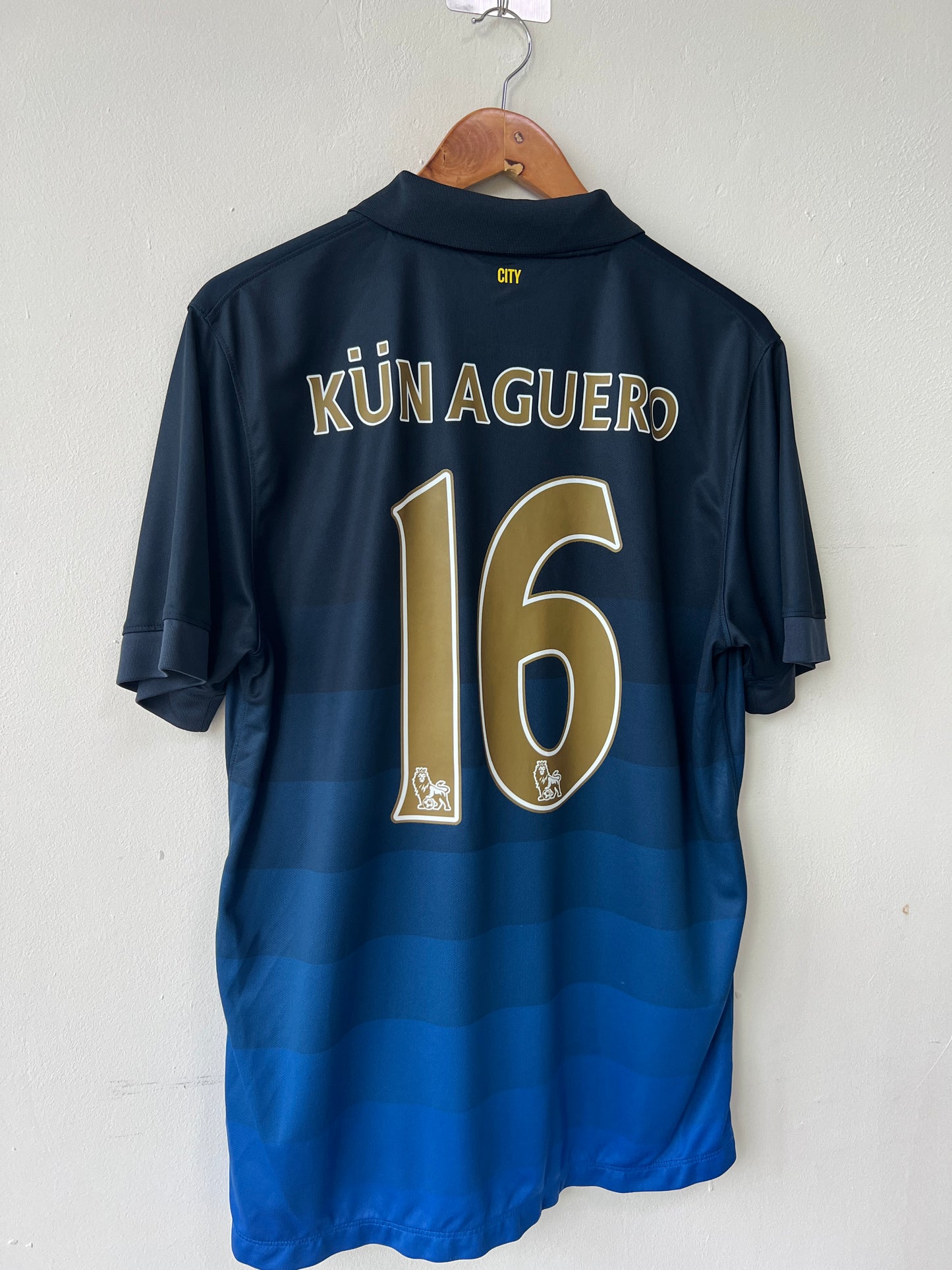 (L) Manchester City 2014-15 Away Shirt Kun Aguero #16