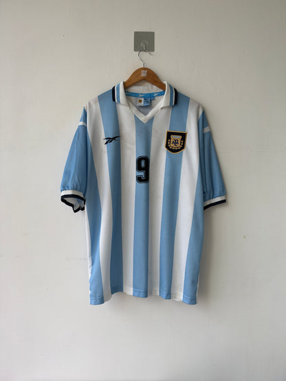 (L fits XL) Argentina 1999-00 Home Shirt Batistuta #9