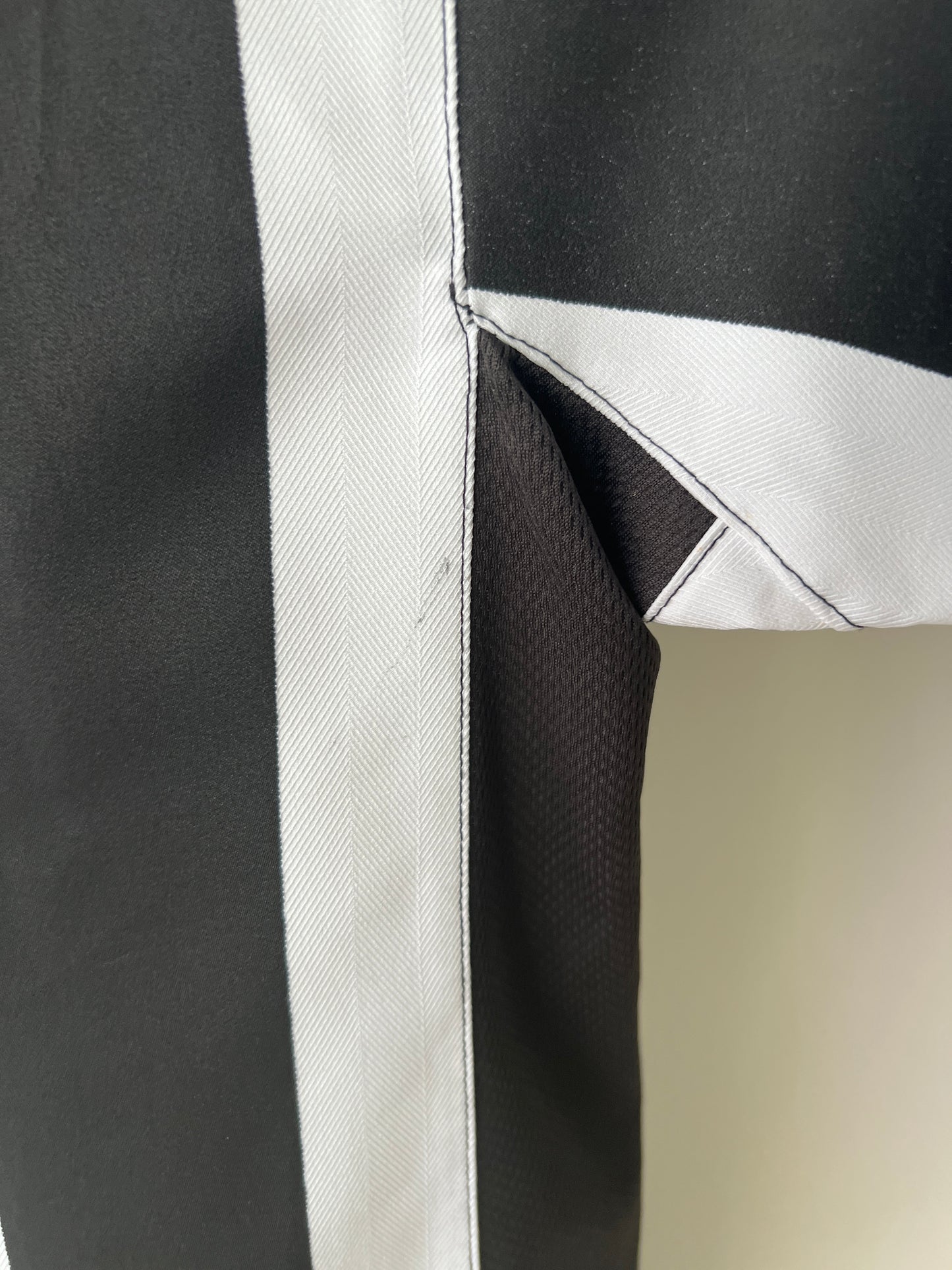 (XL) Juventus 2005-06 Home Long Sleeve Shirt Del Piero #10