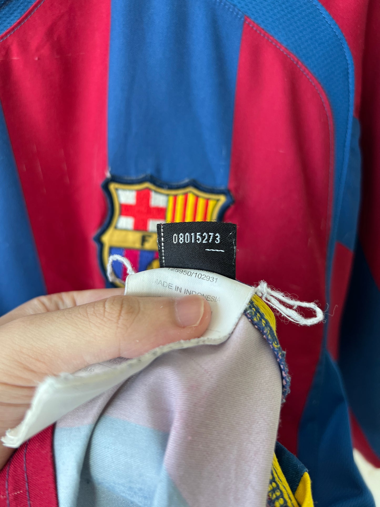 (M) Barcelona 2005-06 Home Shirt Messi #30