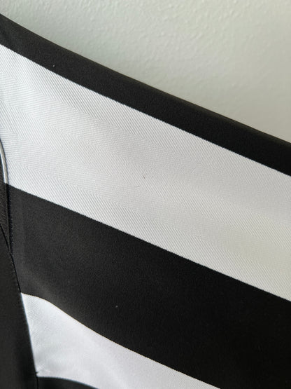 (M) Juventus 2005-06 Home Shirt Nedved #11