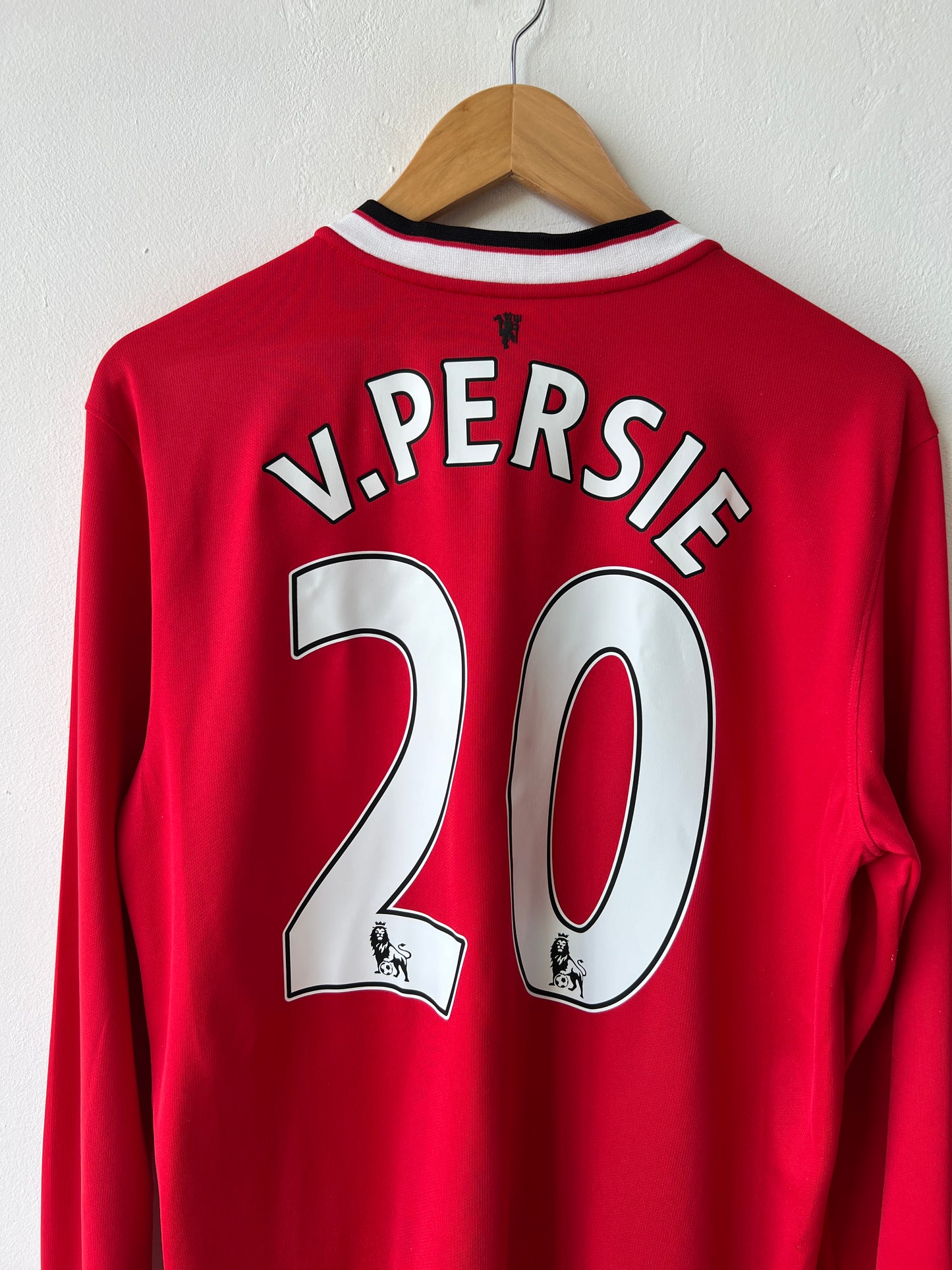 (M) Manchester United 2014-15 Home Long Sleeve Shirt v. Persie #20
