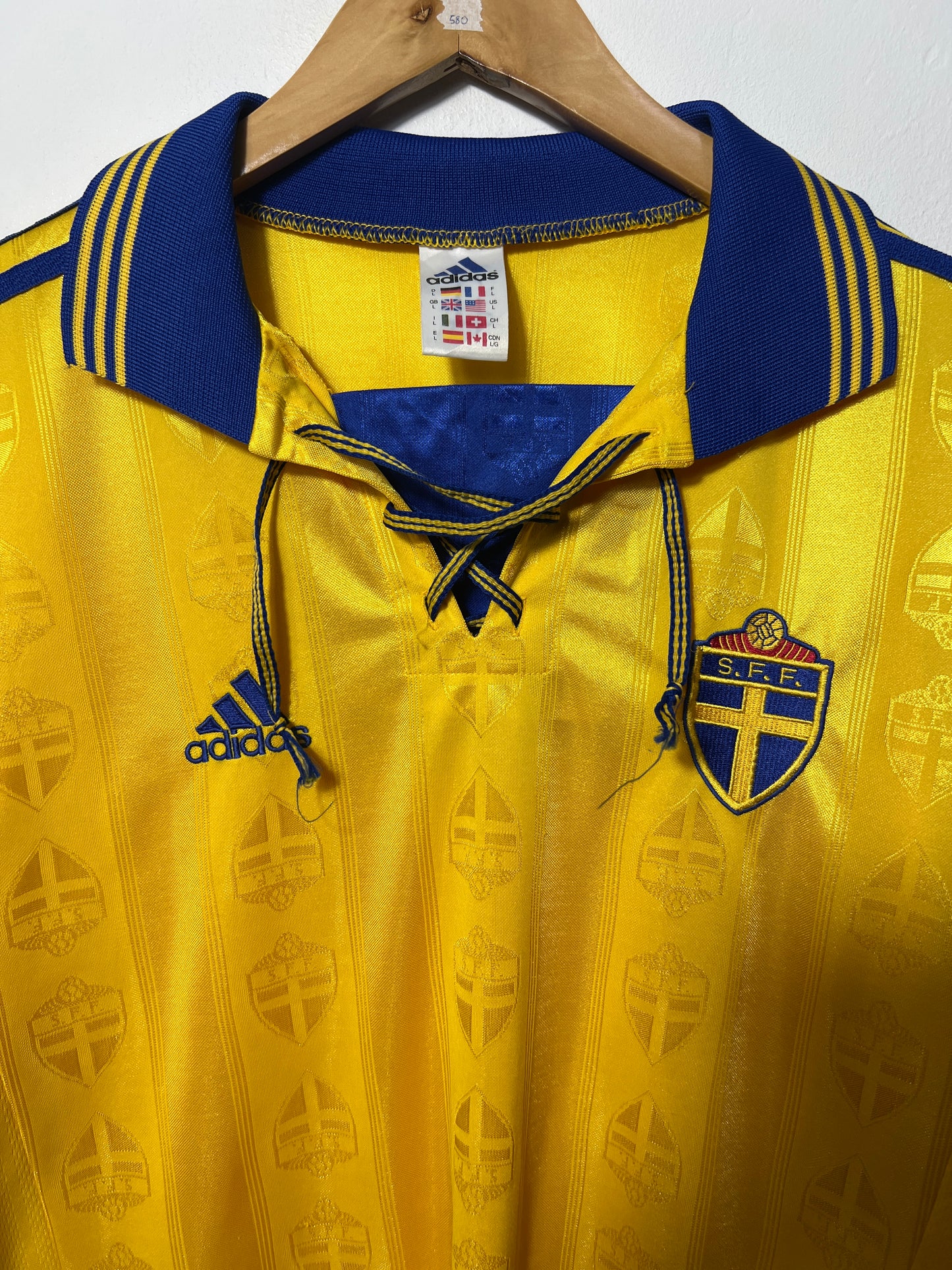 (L) Sweden 1998-99 Home Shirt