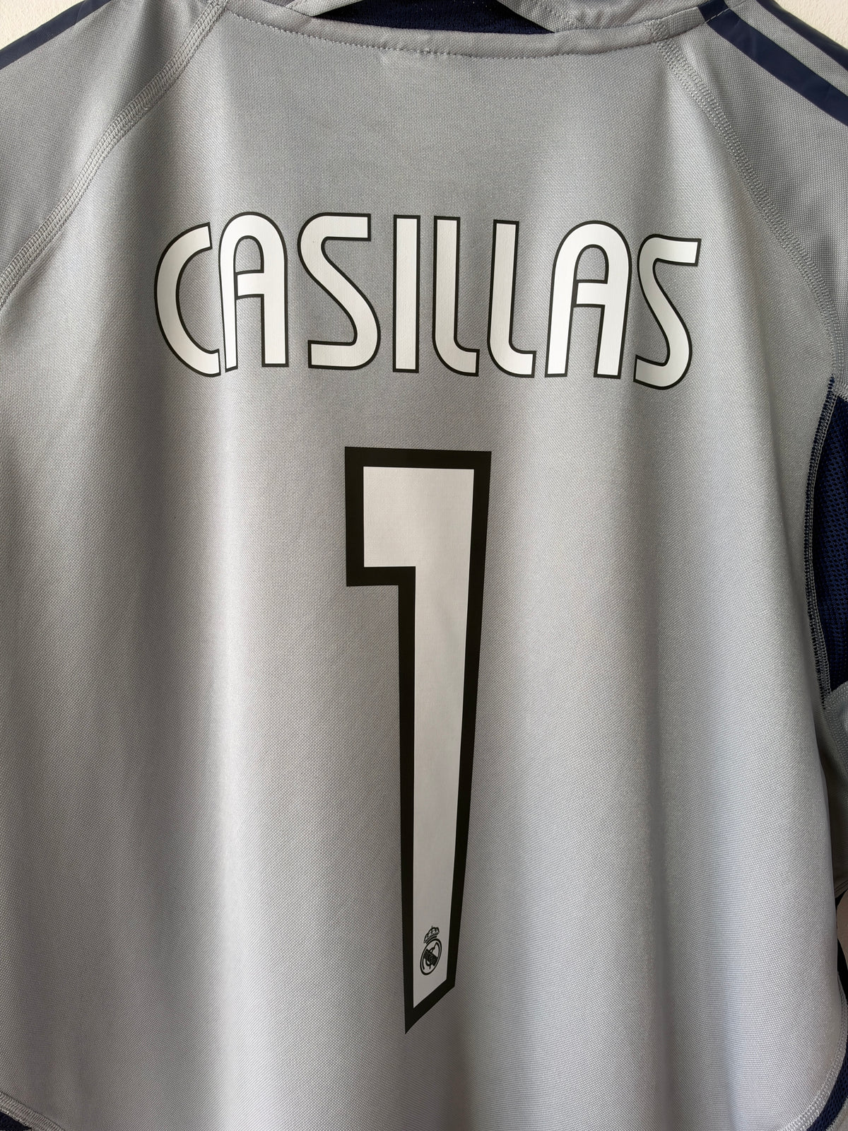 (L) Real Madrid 2004-05 GK Shirt Casillas #1