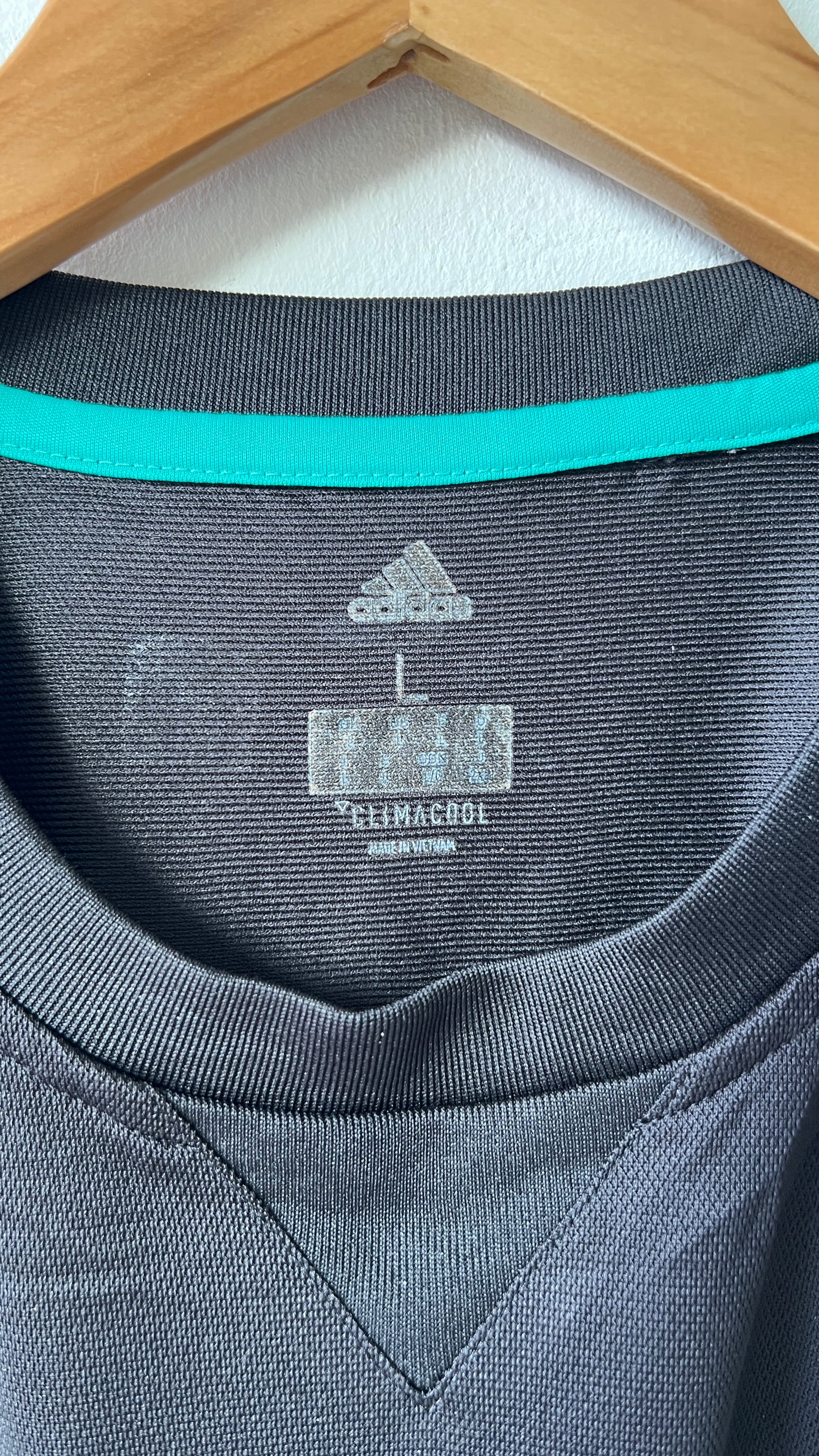 Real Madrid 2017-18 Away Shirt Ronaldo #7 (M)