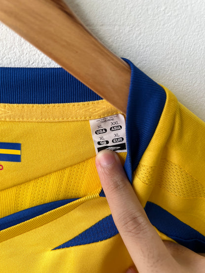 (XL) Sweden 2008-09 Long Sleeve Home Shirt Ibrahimovic #10 (NEW)