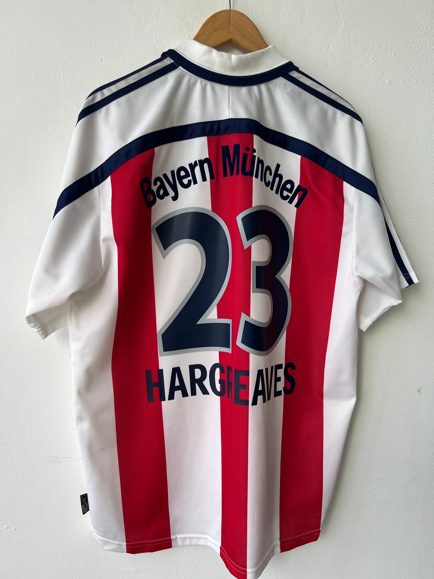 (L) Bayern Munich 2000-02 Away Shirt Hargreaves #23