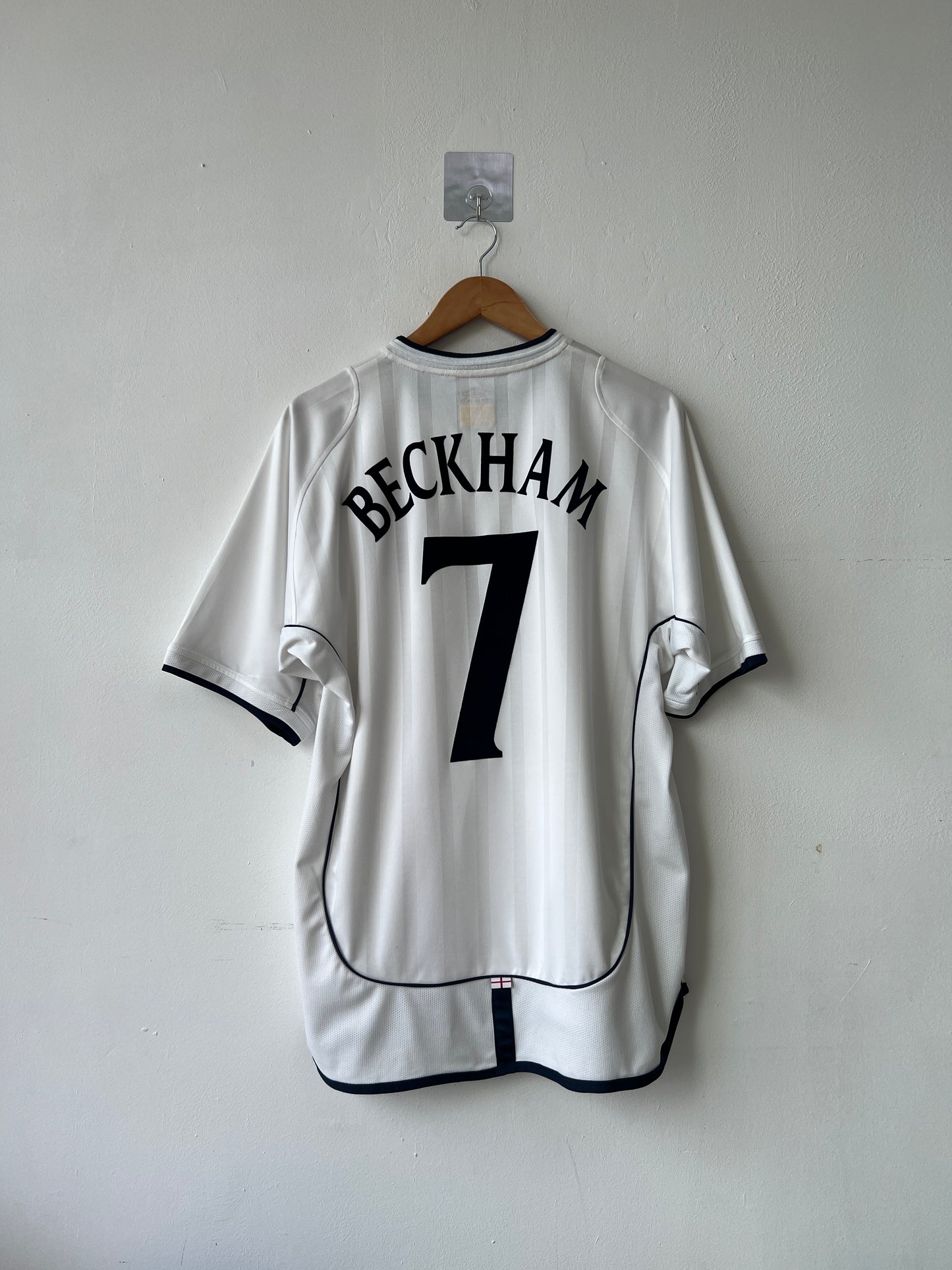 (L) England 2001-03 Home Shirt Beckham #7