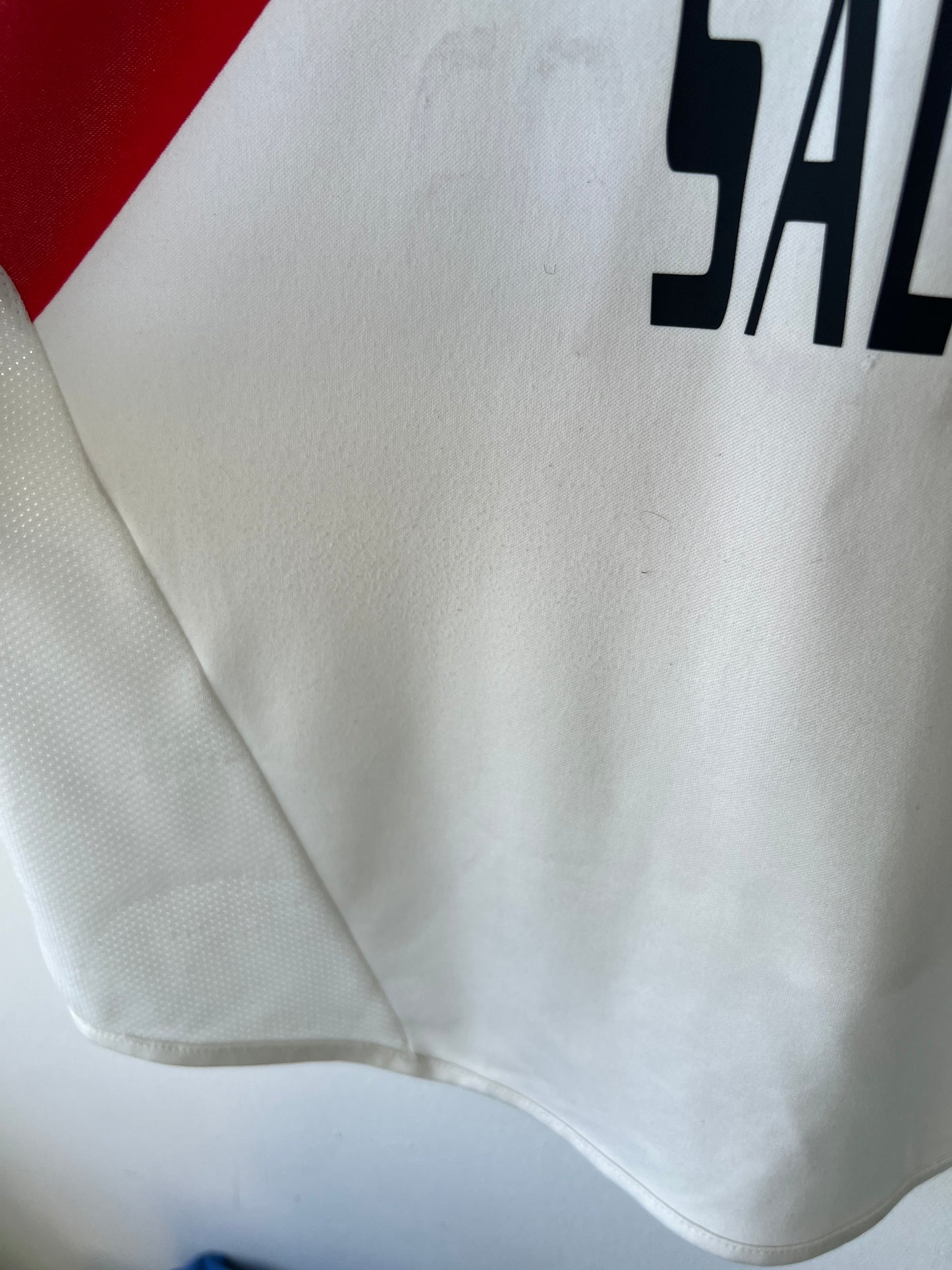 (M fits L) River Plate 2004-05 Home Shirt Salas #11