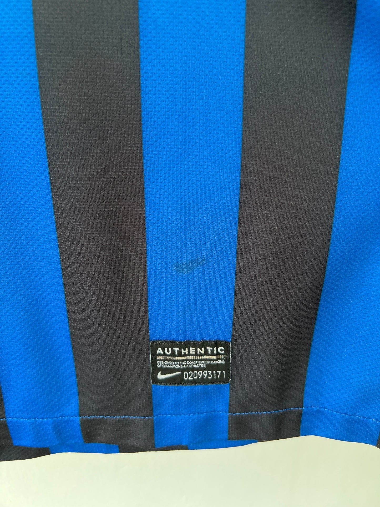 (L) Inter Milan 2011-12 Home Shirt J. Zanetti #4