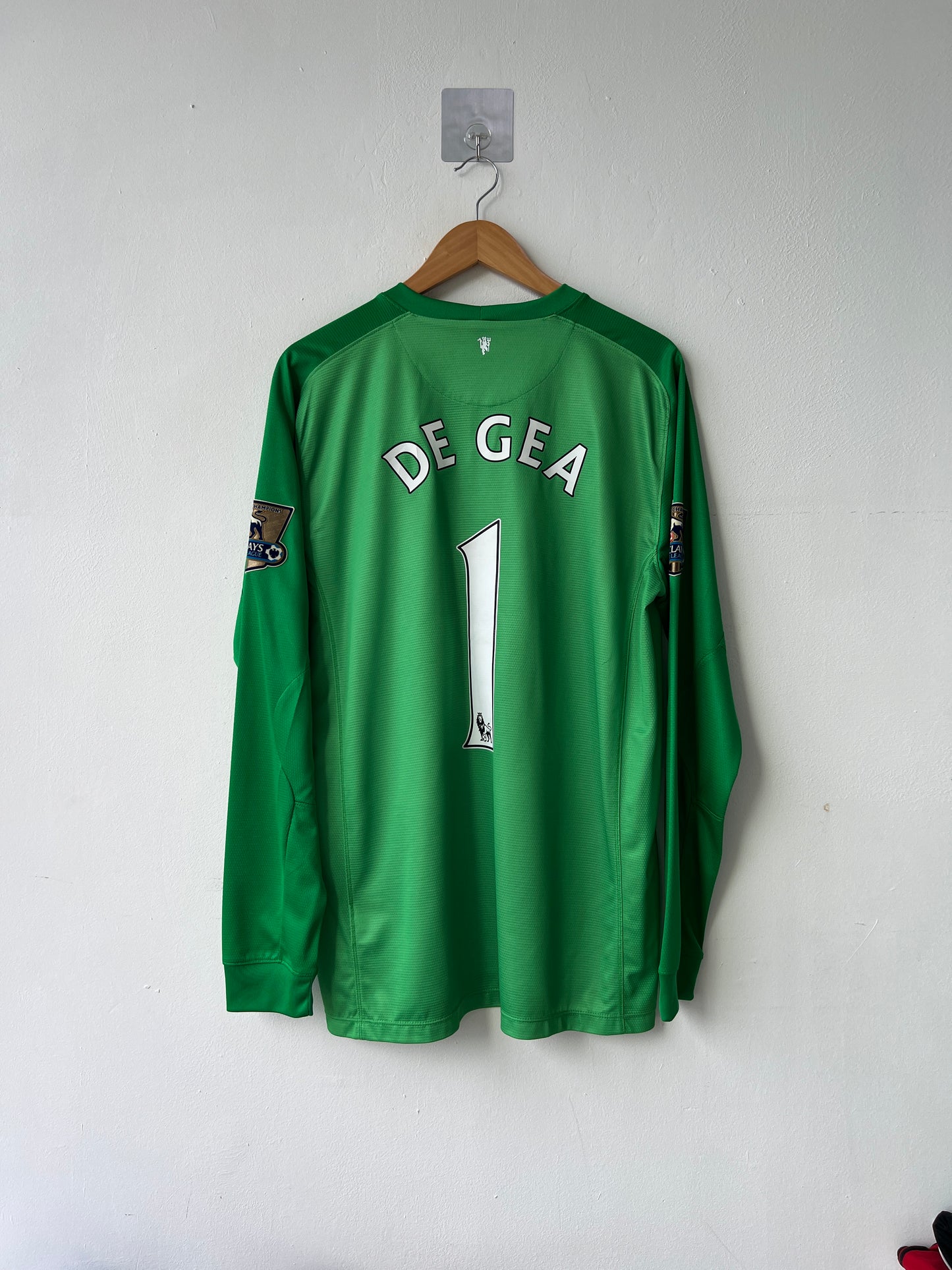 (L) Manchester United 2013-14 Goalkeeper Shirt De Gea #1