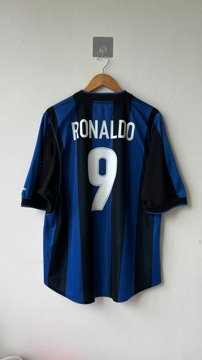 Inter Milan 2000-01 Home Shirt Ronaldo #9 (XL)