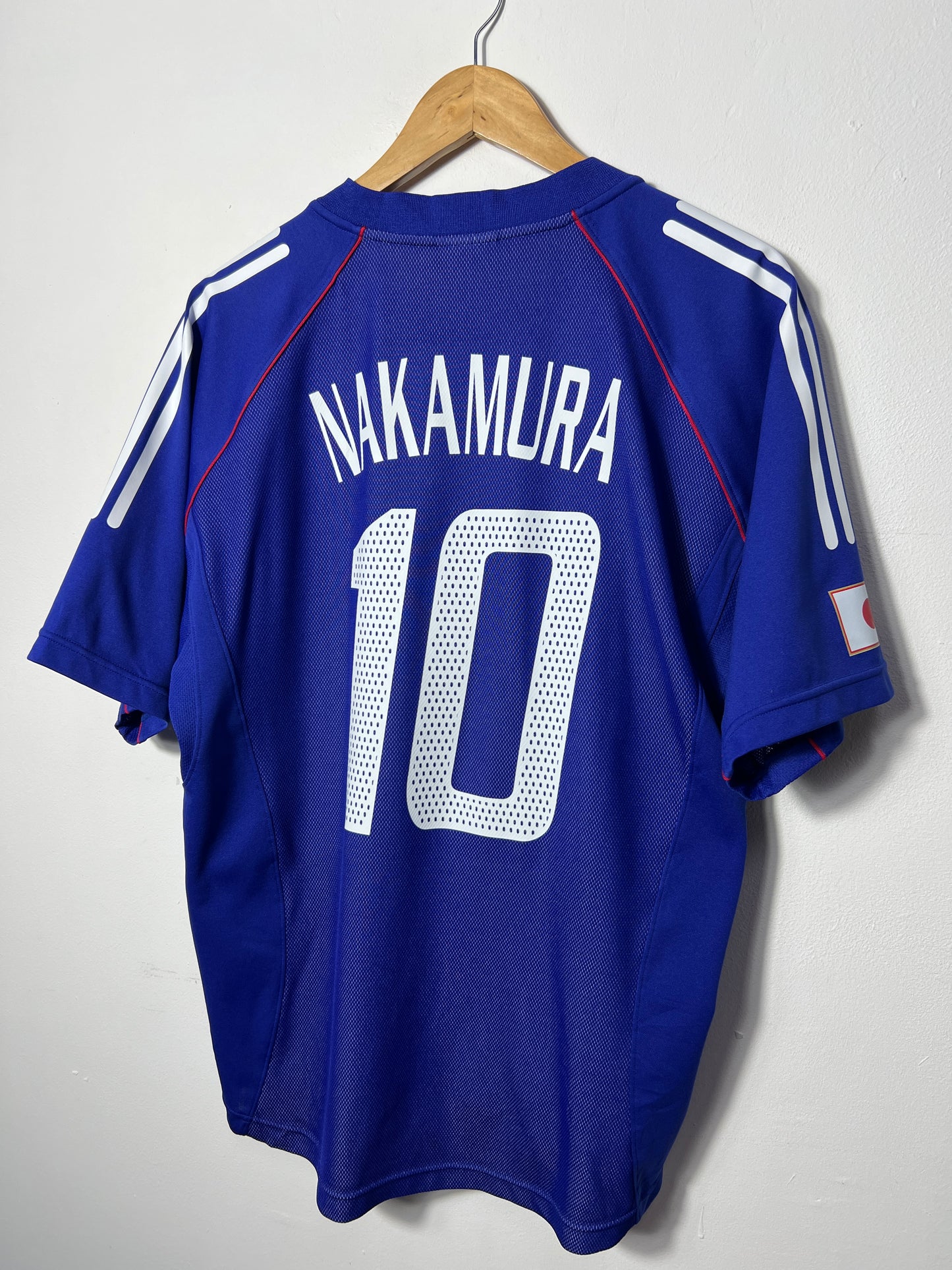 (M fits L) Japan 2002 Home Shirt Nakamura #10