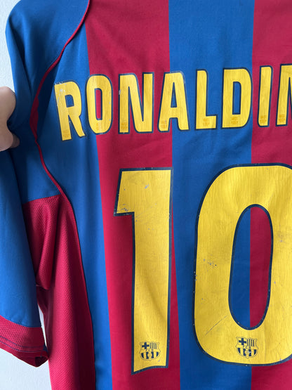 (XXL) Barcelona 2004-05 Home Shirt Ronaldinho #10