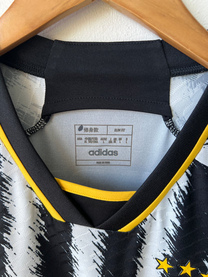 (L) Juventus 2023-24 Home Player Issue Shirt Yildiz #15