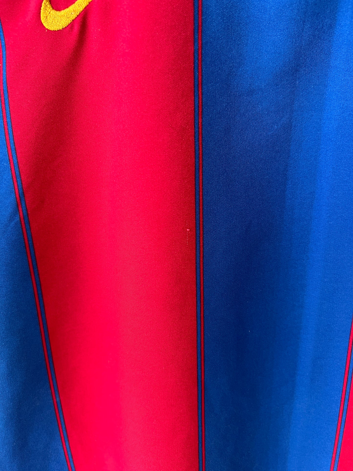 (L) Barcelona 2003-04 Home Shirt Ronaldinho #10