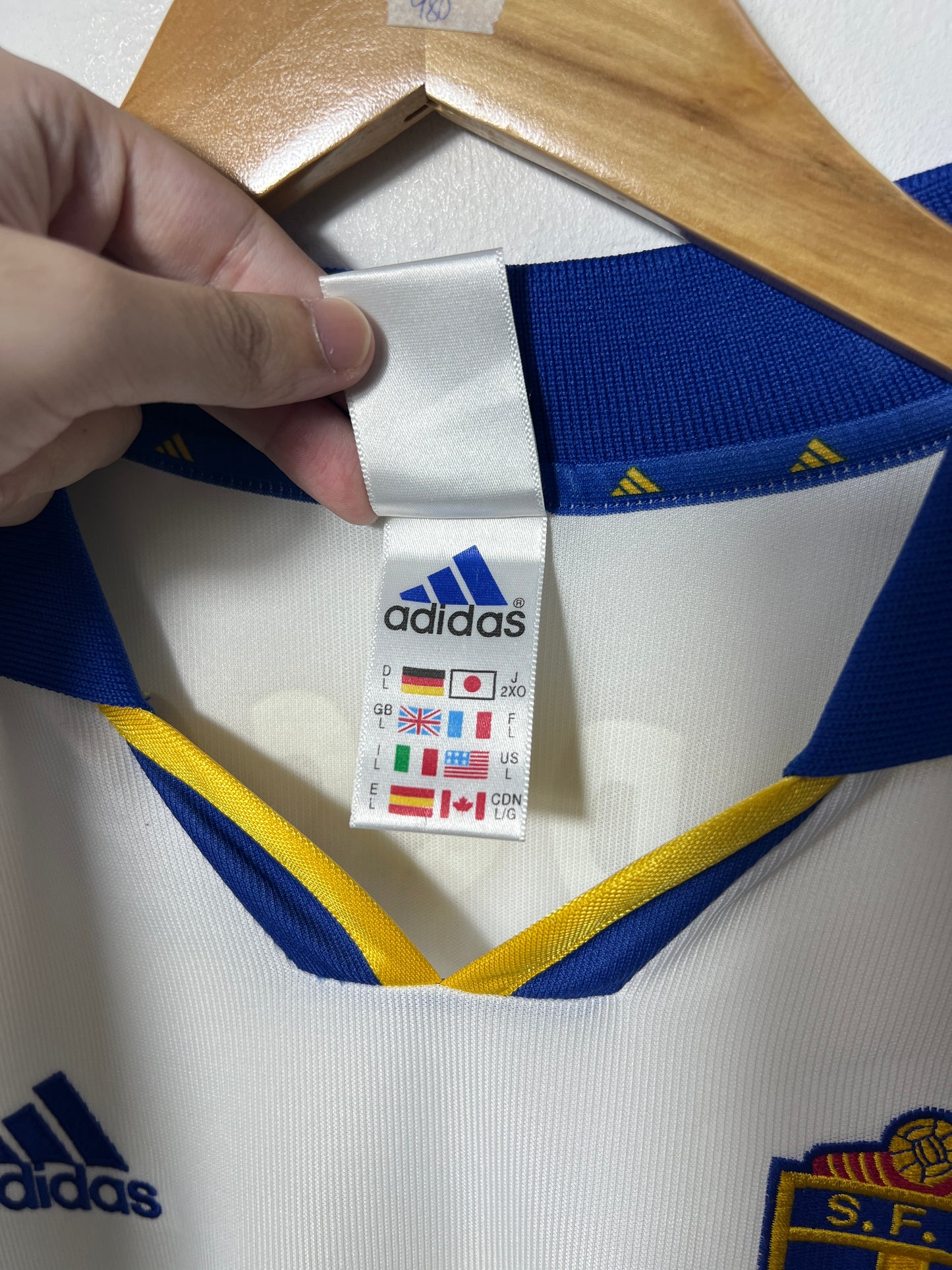 (L) Sweden 2000-02 Away Long Sleeve Player Version Larsson #20