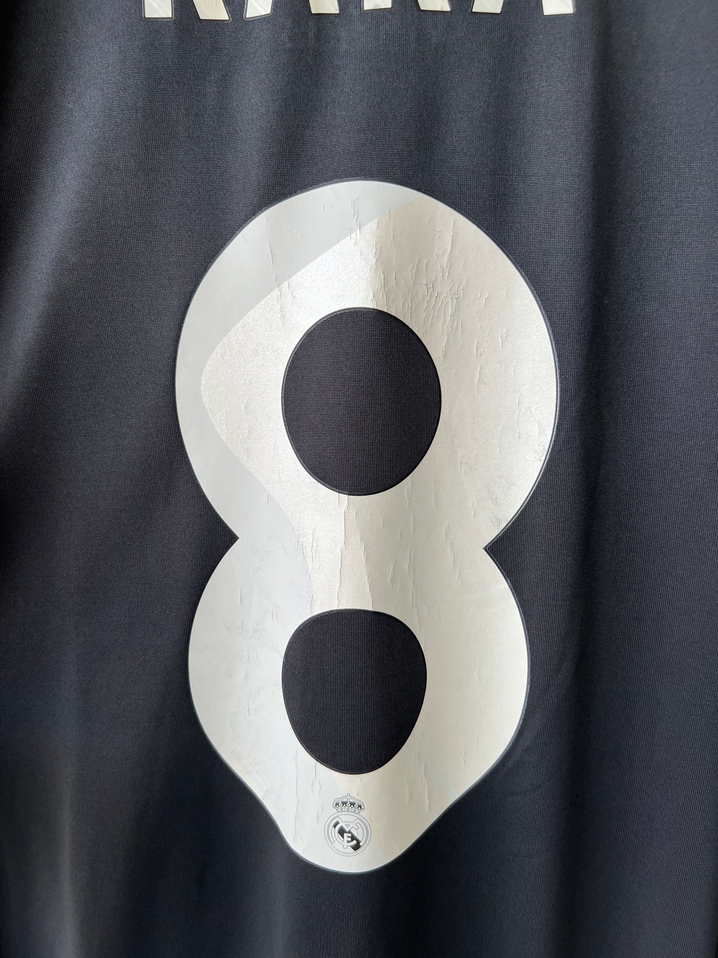 (XL) Real Madrid 2009-10 Third Shirt Kaka #8 (NEW)