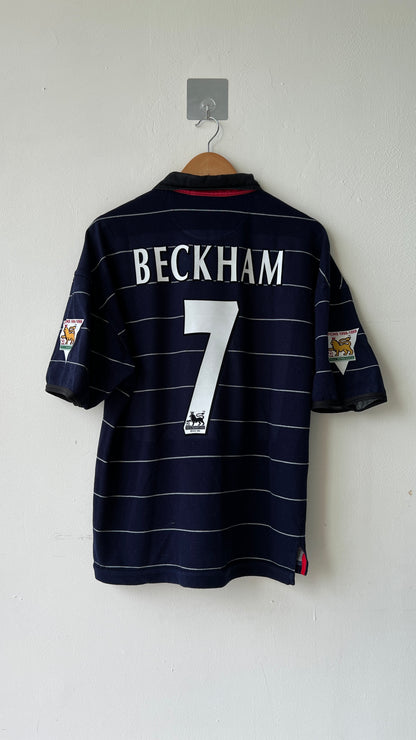 Manchester United 1999-00 Away Shirt Beckham #7 (L)