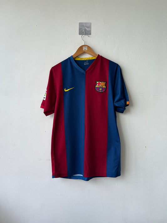 (M) Barcelona 2006-07 Home Shirt Ronaldinho #10
