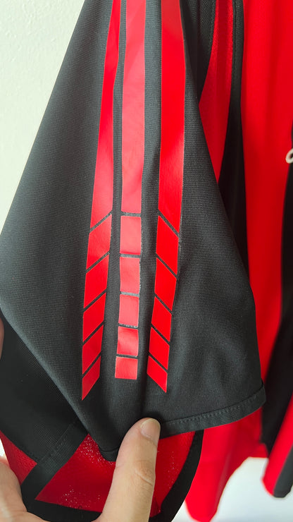 AC Milan 2005-06 Home Shirt Kaka #22 (L)