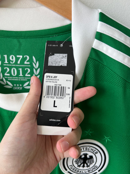 Germany 2012-13 Away Shirt Ozil #8 (NEW) (L)