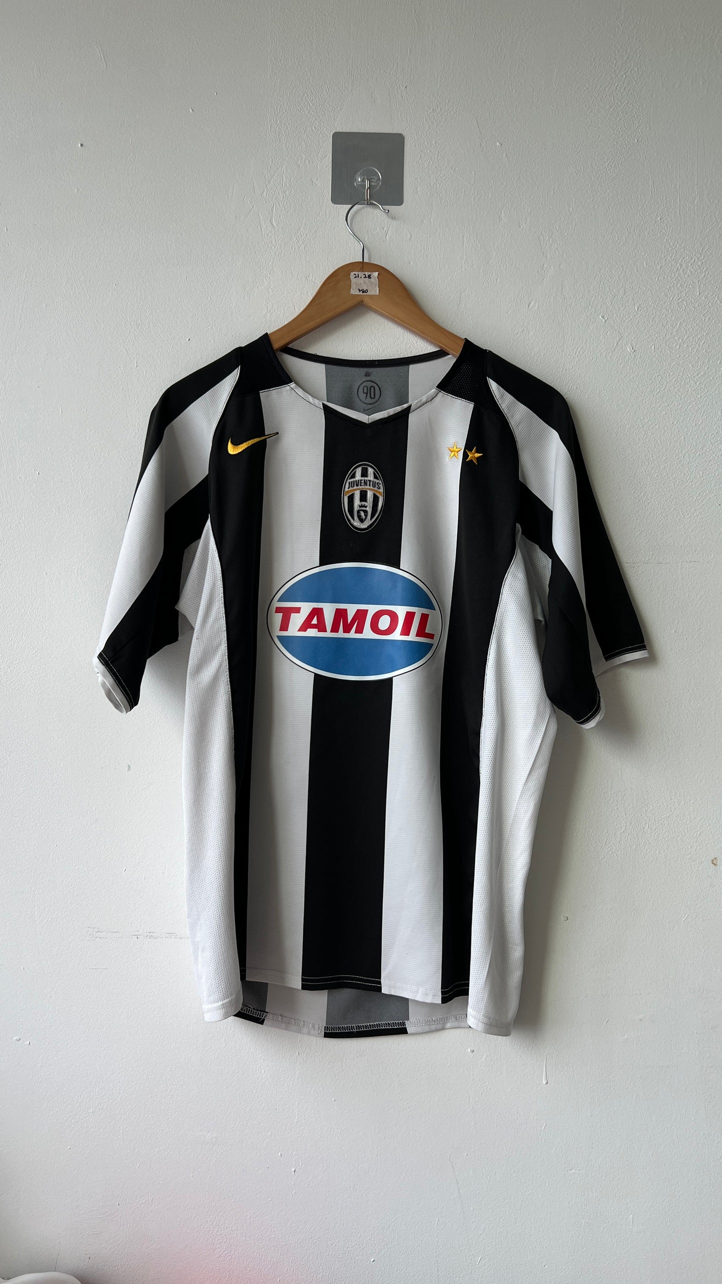 Juventus 2005-06 Home Shirt Ibrahimovic #9 (M)