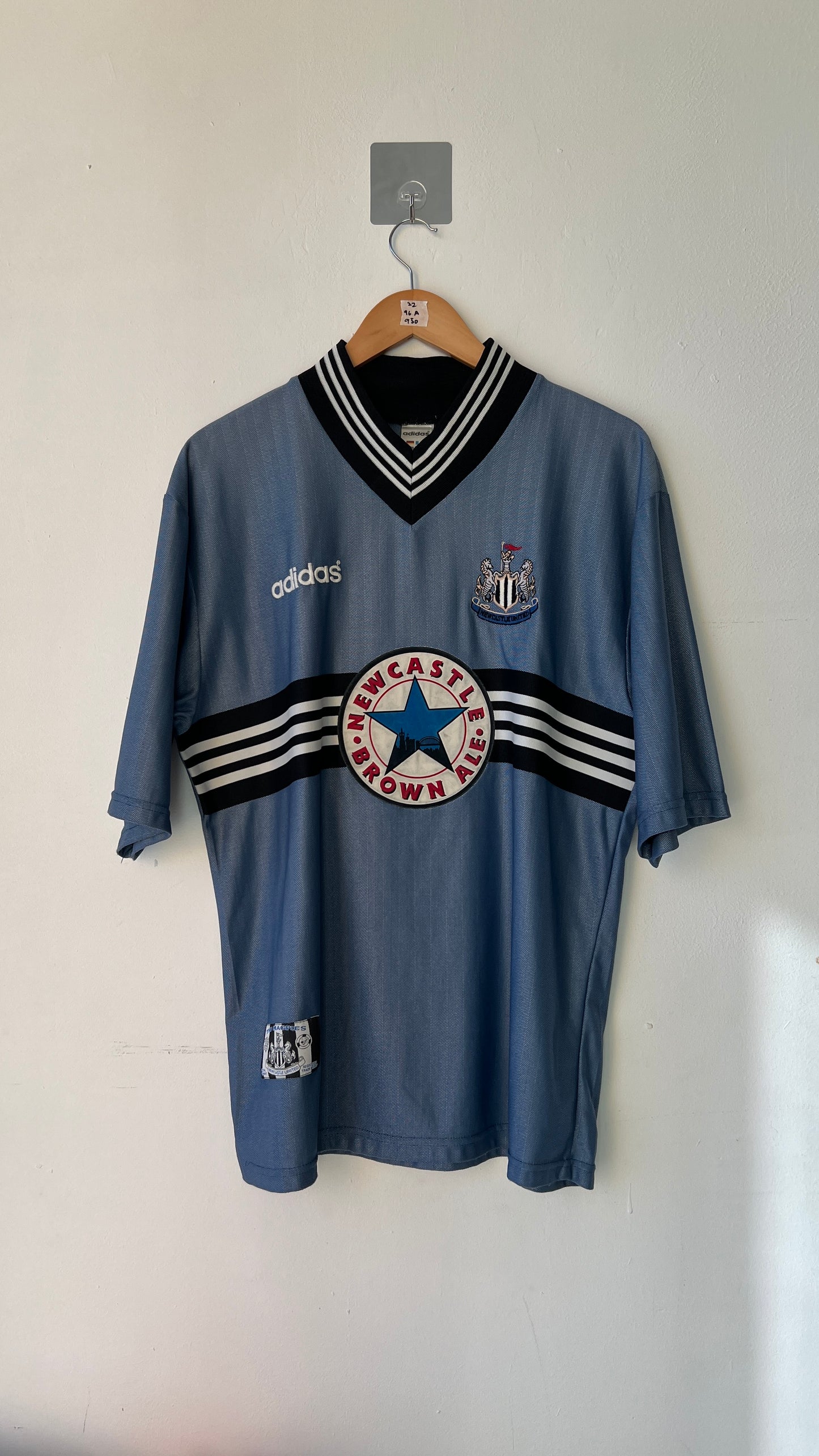 Newcastle 1996-97 Away Shirt Shearer #9 (L)