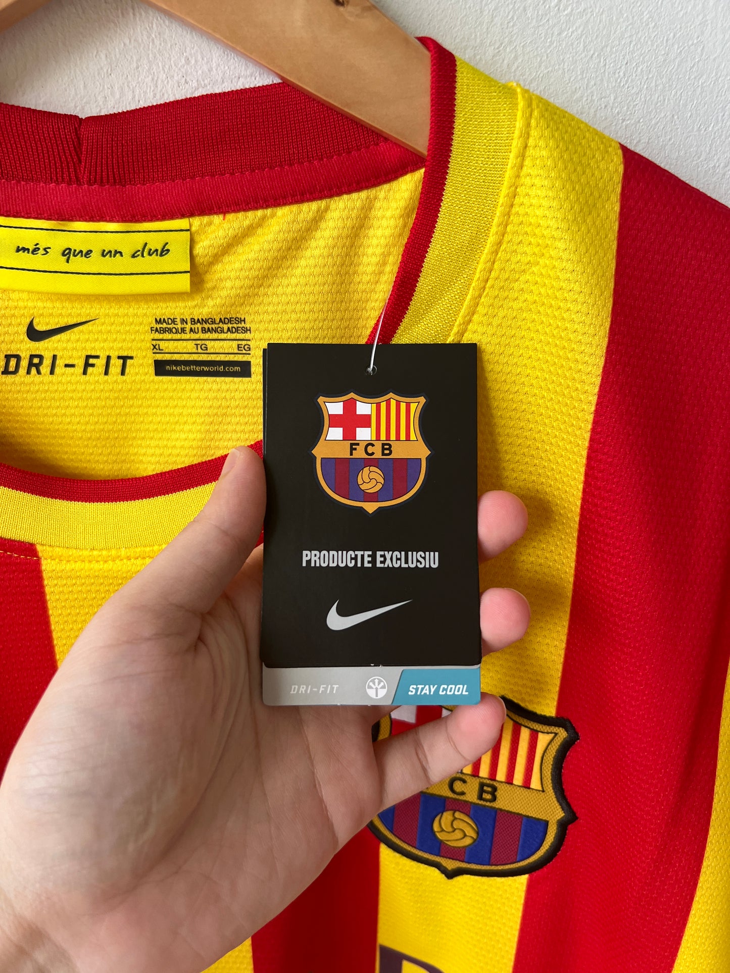 (XL) Barcelona 2013-15 Away Shirt Messi #10 (NEW)