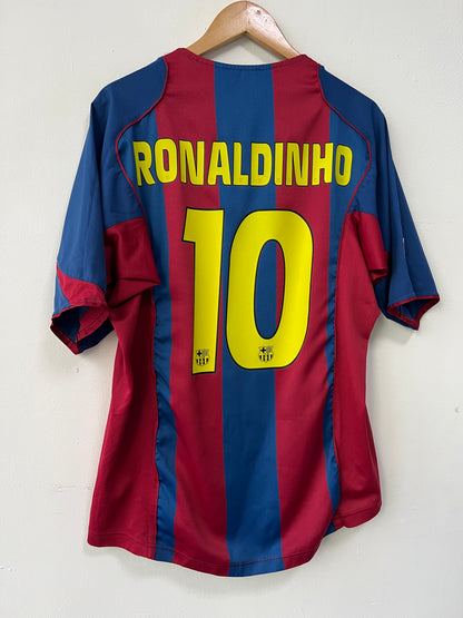 (L) Barcelona 2004-06 Home Shirt Ronaldinho #10