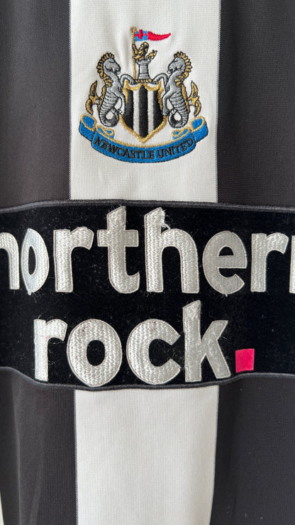 Newcastle 2007-09 Home Shirt Smith #17 (L)