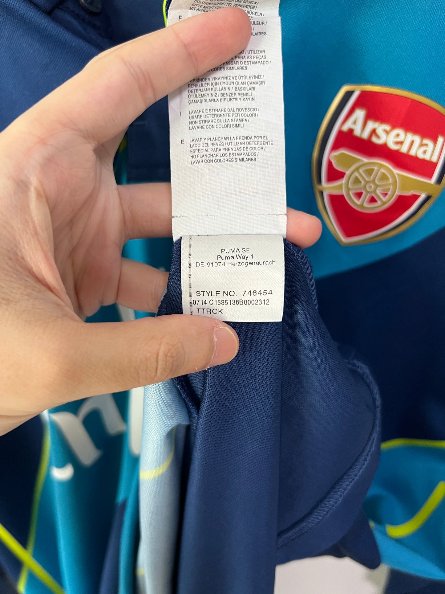 (XL fits L) Arsenal 2014-15 Third Long Sleeve Shirt Ozil #11