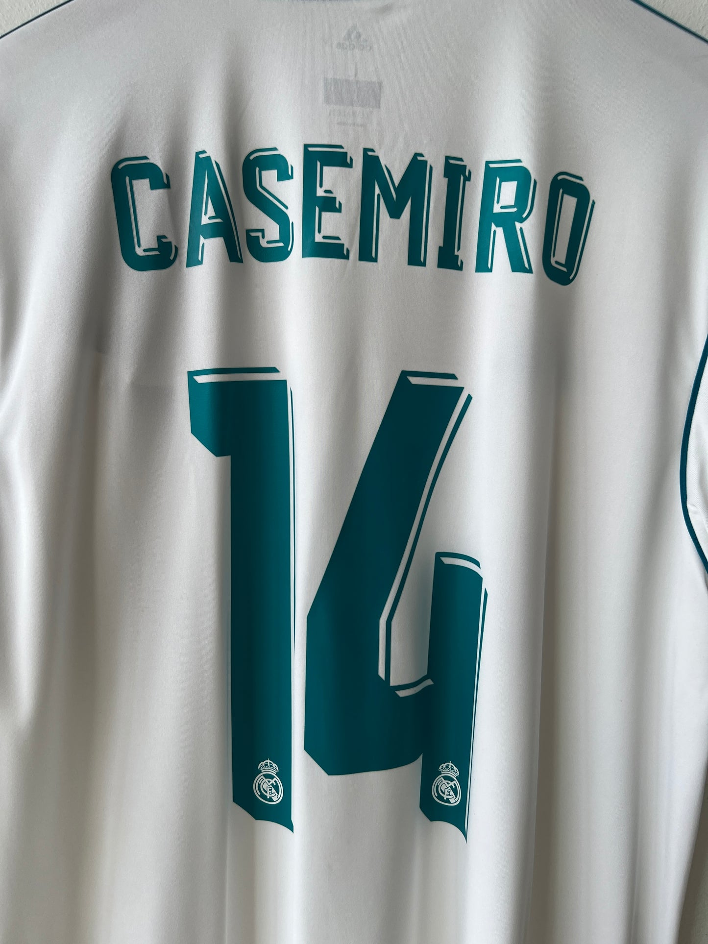 (L) Real Madrid 2017-18 Home Shirt Casemiro #14 (NEW)