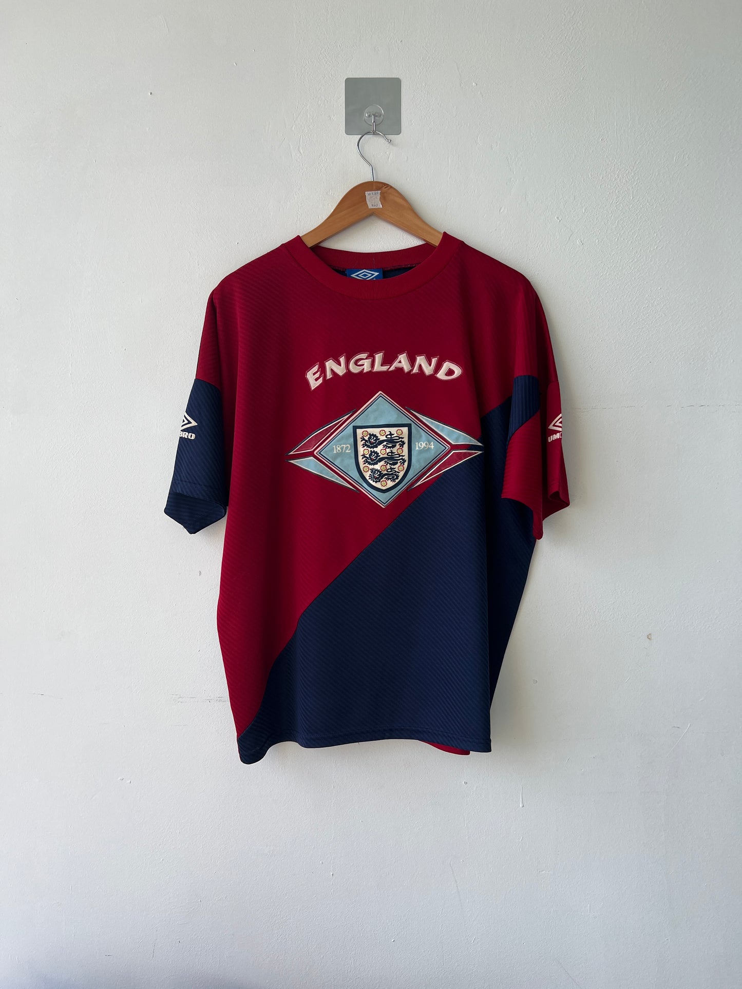 (M fits L) England 1994 Training Shirt