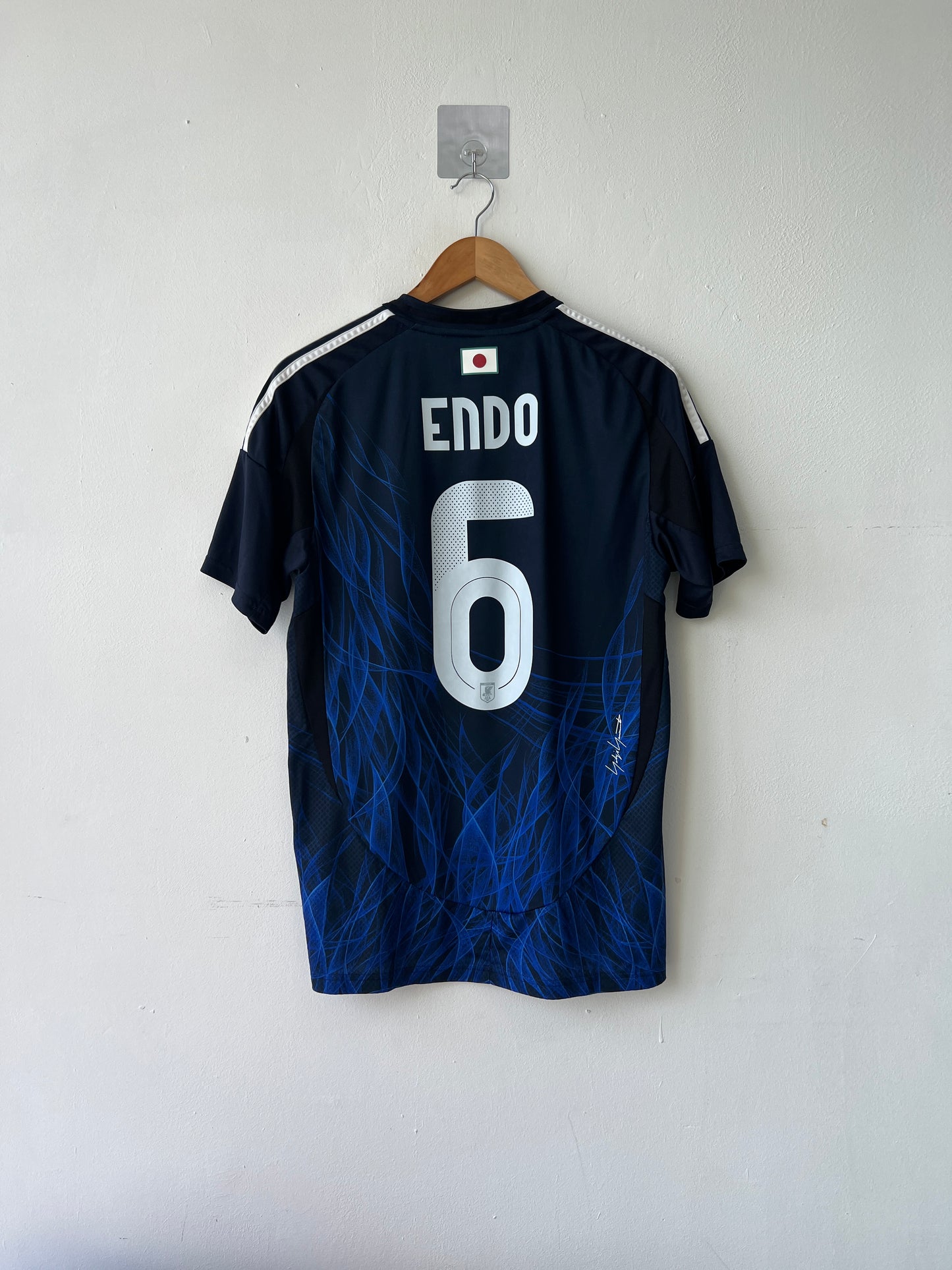 (M) Japan 2024-25 Home Shirt Endo #6