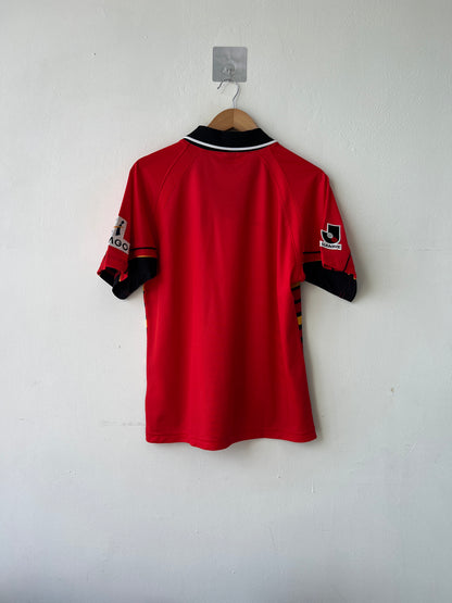 (M) Nagoya Grampus 2002-03 Home Shirt
