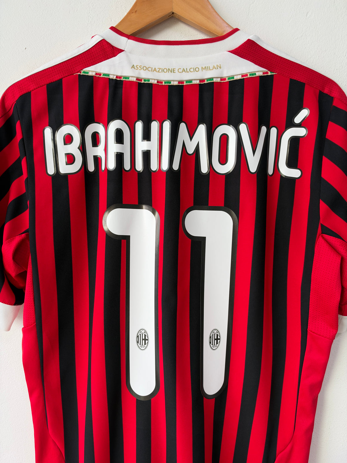 (M) AC Milan 2011-12 Home Shirt Ibrahimovic #11