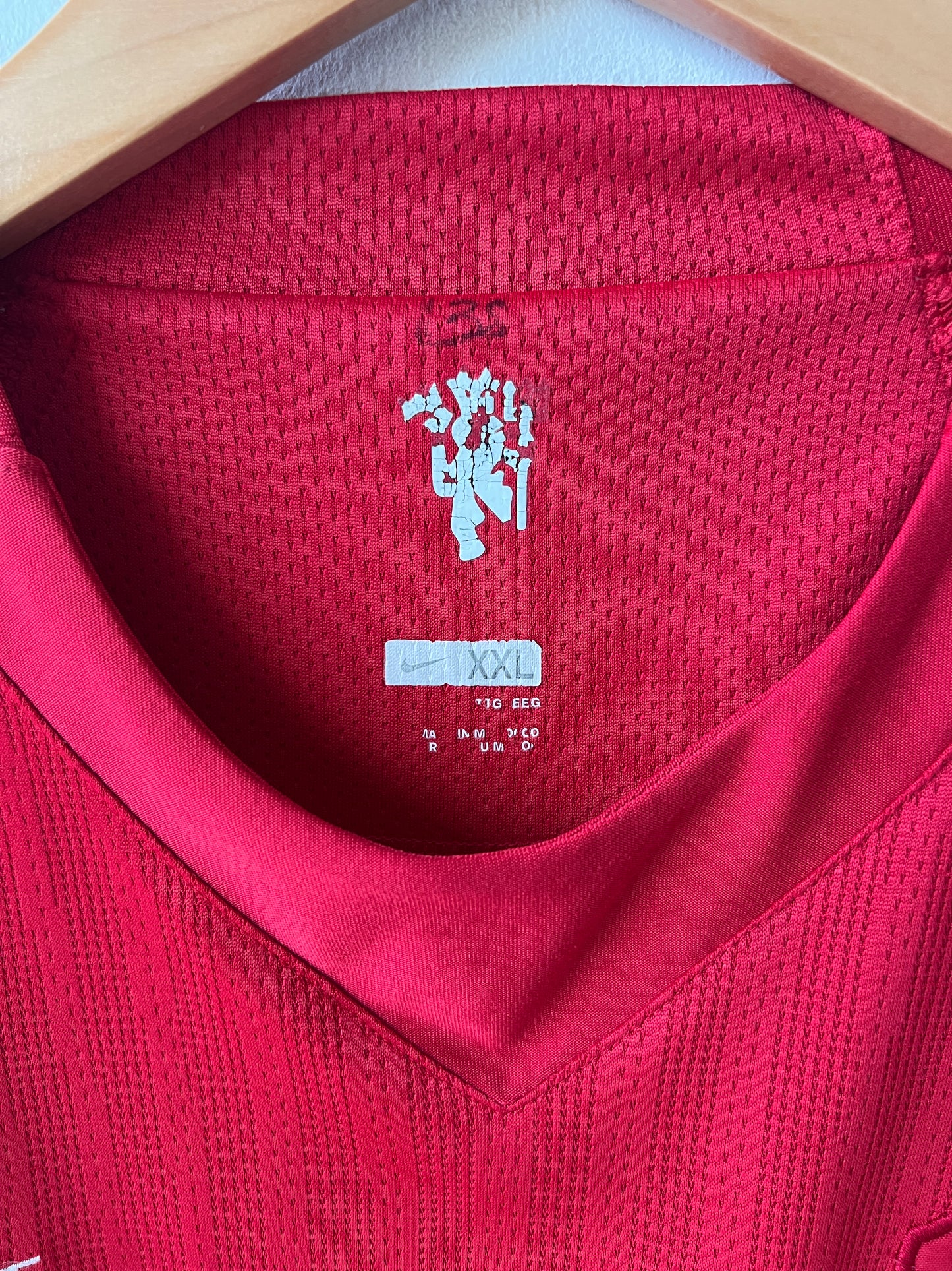 (XXL fits XL) Manchester United 2007-09 Home Shirt Vidic #15