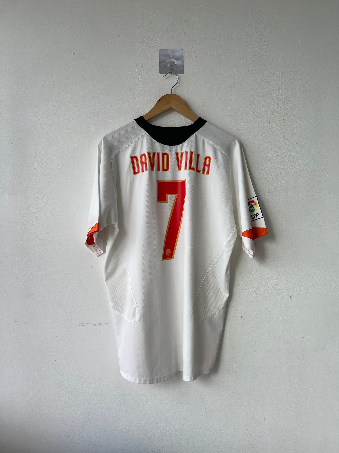 (L) Valencia 2005-06 Home Shirt David Villa #7