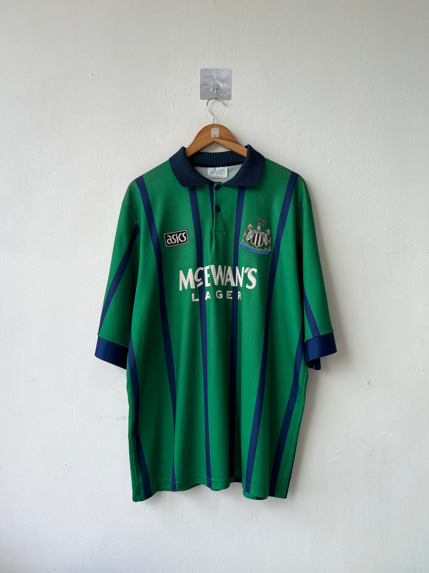 (XL) Newcastle 1994-95 Third Shirt Cole #9