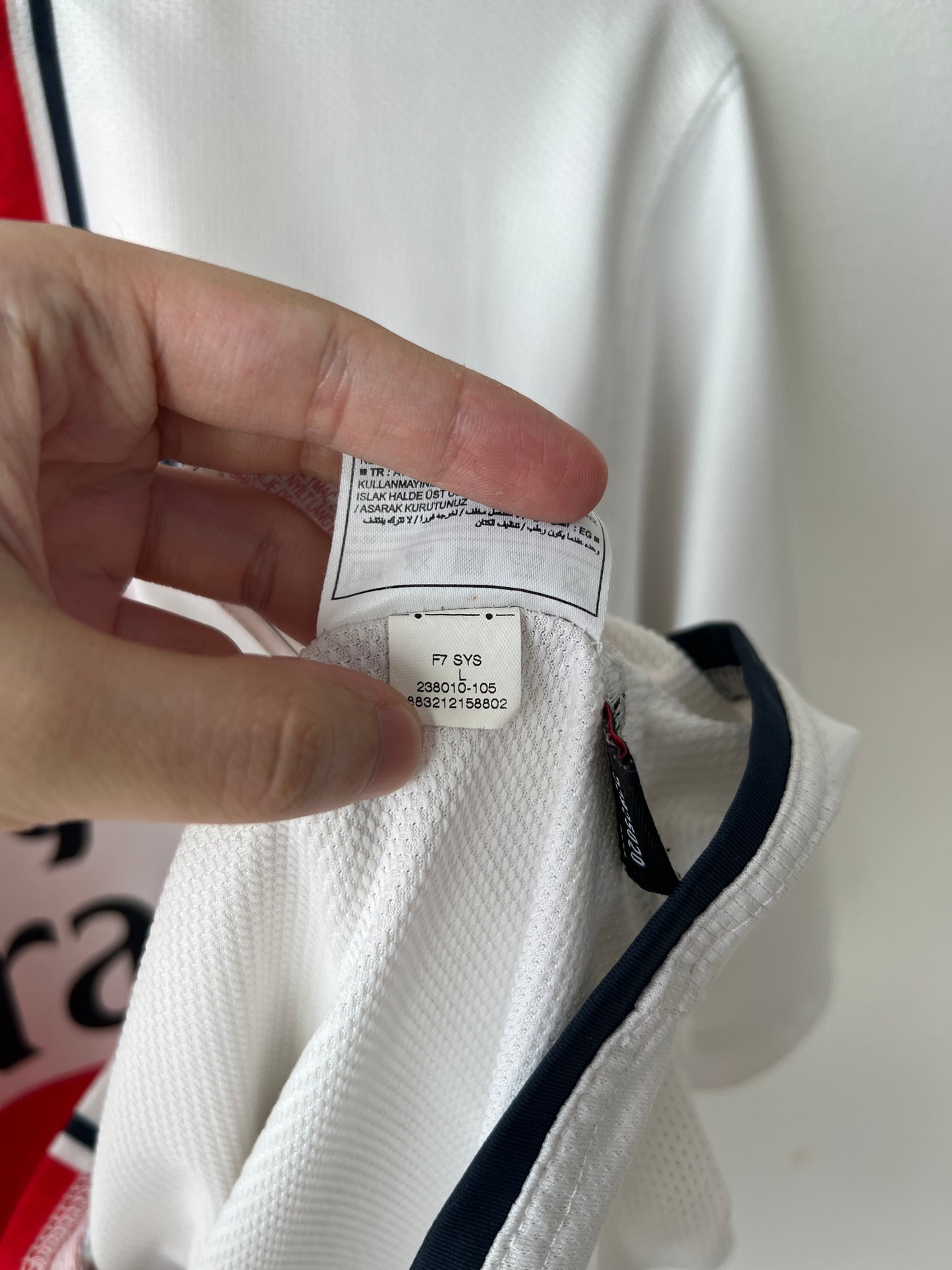 (L) PSG 2007-08 Away Shirt Pauleta #9