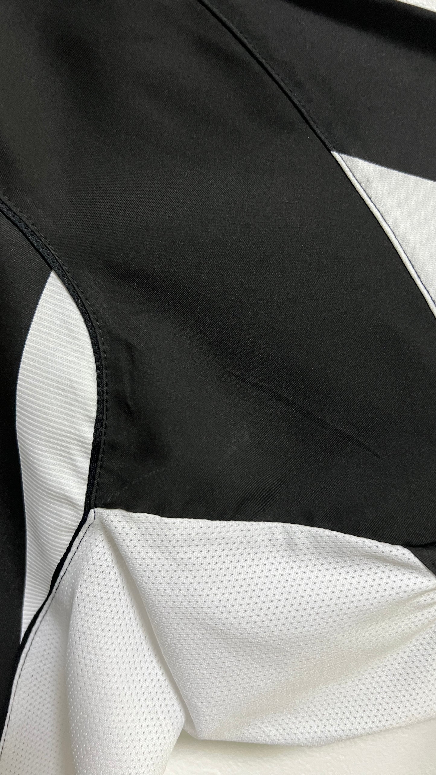 Juventus 2004-05 Home Shirt Cannavaro #28 (XL)