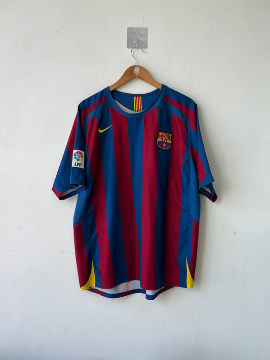 (L) Barcelona 2005-06 Home Shirt Ronaldinho #10