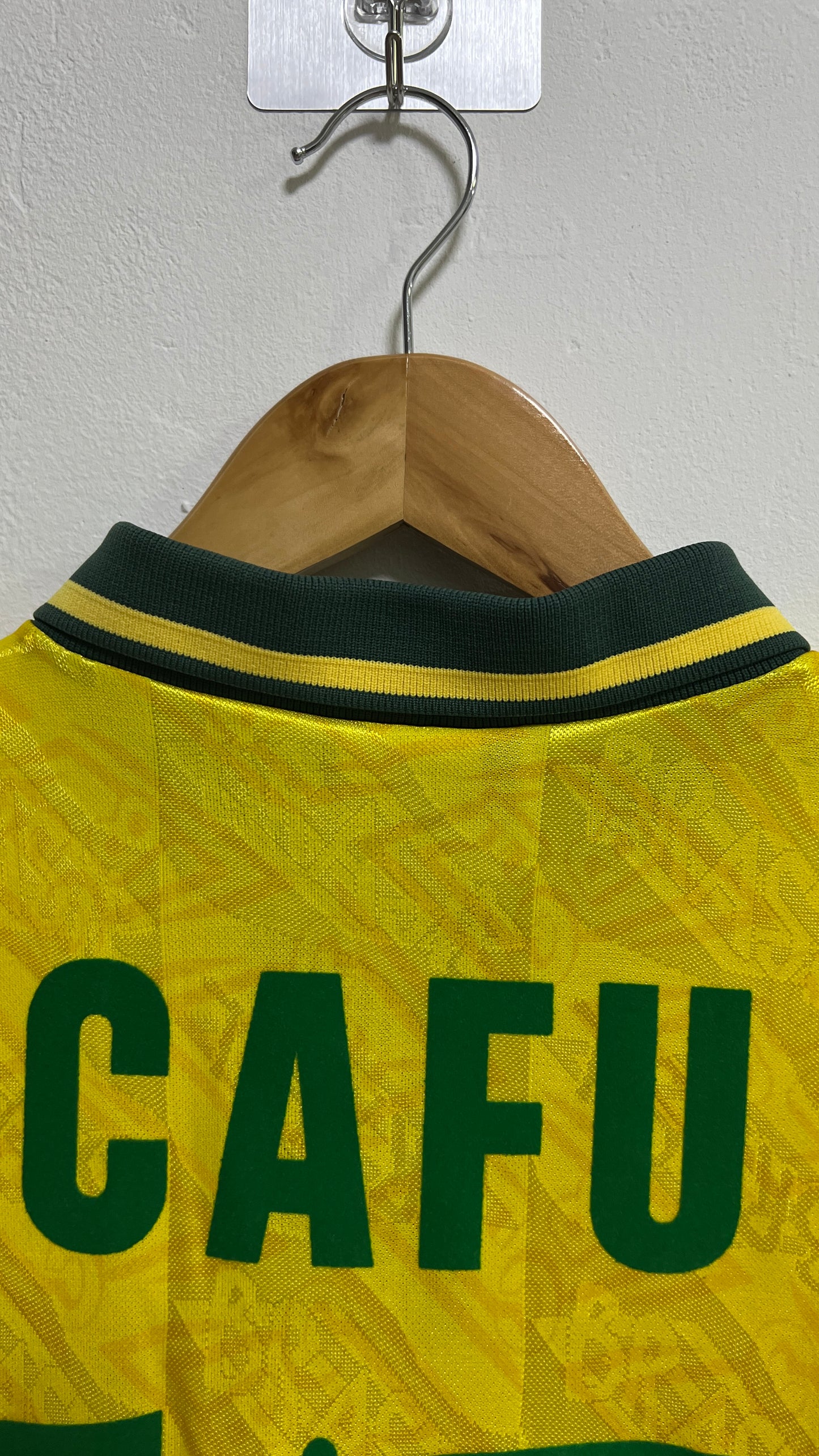 Brazil 1991-93 Home Shirt Cafu #17 (L)
