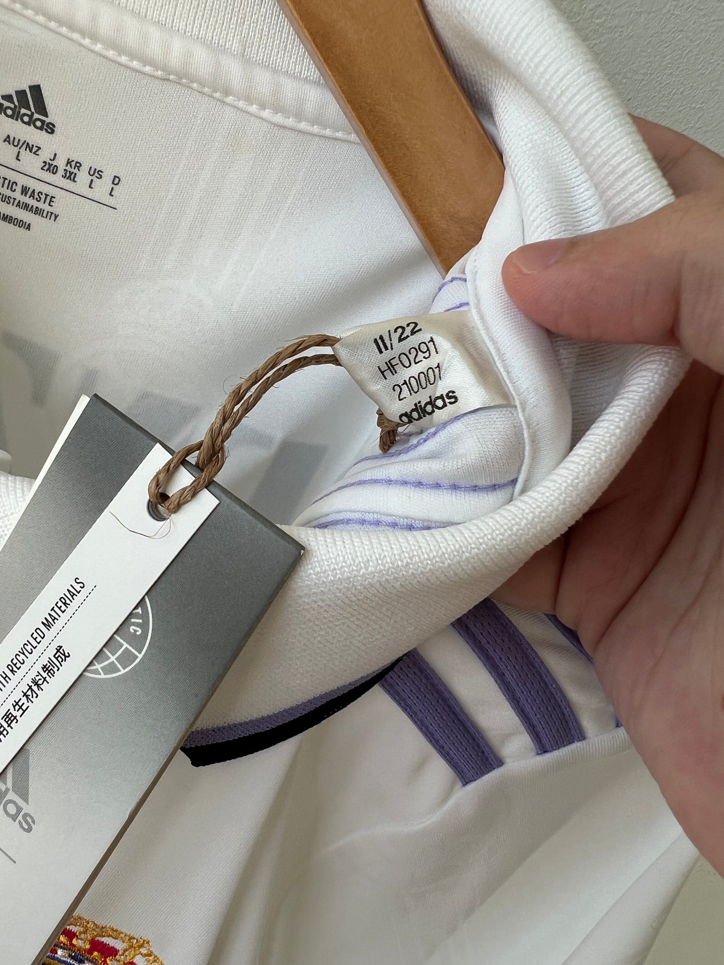 (L) Real Madrid 2022-23 Home Shirt Benzema #9 Ballon d'Or Tribute (NEW)
